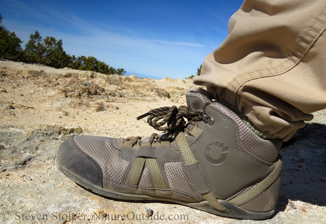 minimalist hiking boots women's waterproof